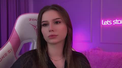 Diana online show from July 2026 06:54:02 PM