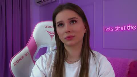 Diana online show from July 2026 06:16:02 AM
