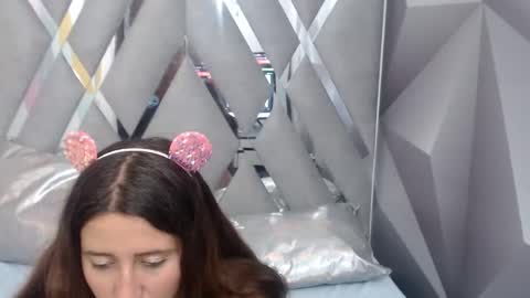 Diana online show from February 2025 05:19:02 PM