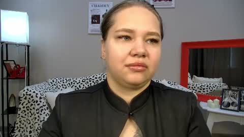 Snapshot of dianakristol chatting on June 2026 06:25:02 AM Diana online show from June 2026 06:25:02 AM