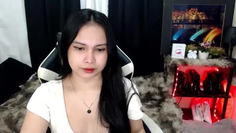 Diane online show from January 2025 05:52:02 PM