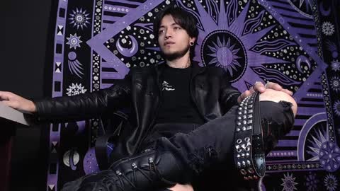 DICAPRIO online show from January 2025 05:06:01 PM