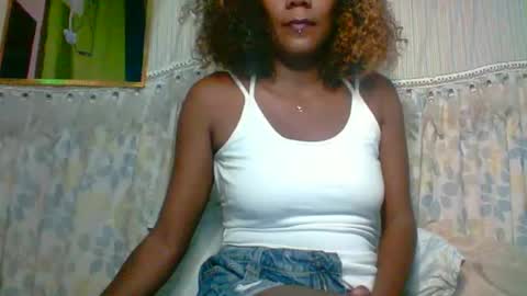 Snapshot of didiss777 chatting on April 2026 07:10:01 PM Didie online show from April 2026 07:10:01 PM