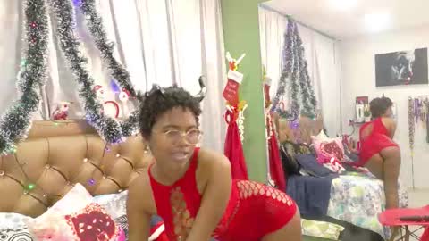 Snapshot of didoelizabeth chatting on December 2025 01:31:02 PM didoelizabeth online show from December 2025 01:31:02 PM