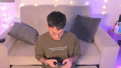 Diego Robles online show from May 2026 01:14:02 AM