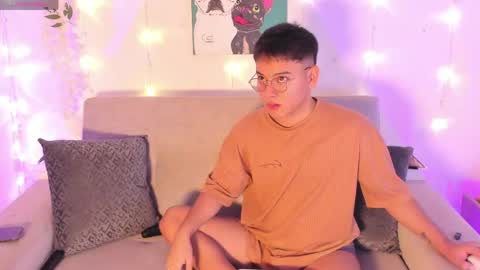 Diego Robles online show from June 2026 01:35:02 PM