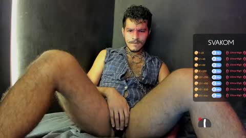 Snapshot of diemond_latinx98 chatting on September 2025 09:35:02 AM diemond_latinx98 online show from September 2025 09:35:02 AM