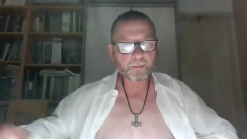 dierenfeld online show from July 2026 12:53:01 AM