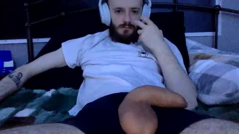 Snapshot of digbicknik chatting on March 2025 05:53:02 AM digbicknik online show from March 2025 05:53:02 AM