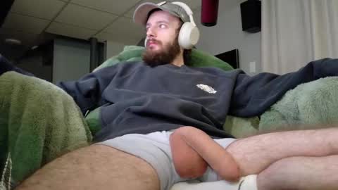 Snapshot of digbicknik chatting on March 2026 02:25:01 AM digbicknik online show from March 2026 02:25:01 AM