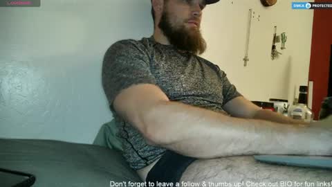 Snapshot of dikdowndaddy chatting on April 2026 02:31:01 AM Daddy online show from April 2026 02:31:01 AM