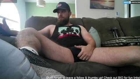 Snapshot of dikdowndaddy chatting on April 2026 06:53:01 PM Daddy online show from April 2026 06:53:01 PM