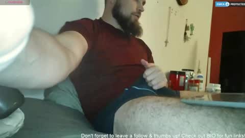 Snapshot of dikdowndaddy chatting on April 2026 07:07:01 AM Daddy online show from April 2026 07:07:01 AM