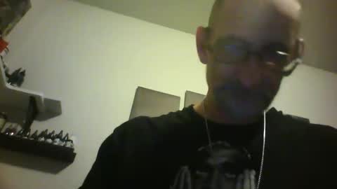 Snapshot of dikk303 chatting on February 2026 06:25:02 AM dikk303 online show from February 2026 06:25:02 AM