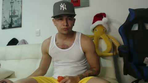 dilanxxx8888 online show from December 2025 03:45:02 AM