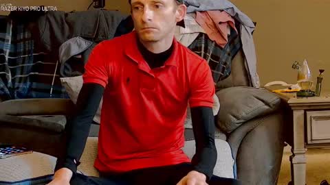 Snapshot of dilldough405 chatting on November 2025 08:07:02 PM Dilldough405 online show from November 2025 08:07:02 PM