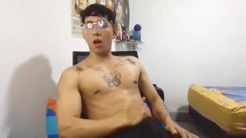 dillom420 online show from February 2025 05:41:01 AM