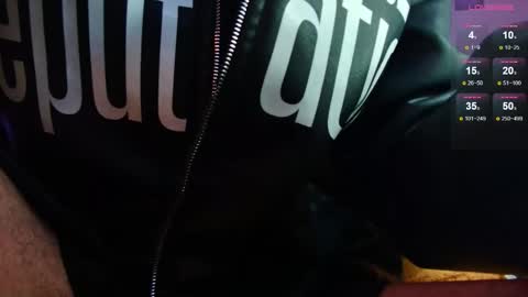 Julian Independent Model online show from March 2026 11:45:01 PM