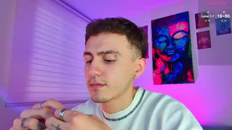 Julian Independent Model online show from June 2026 11:13:02 PM
