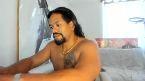 Snapshot of dimitry_muscle chatting on January 2025 01:09:01 PM dimitry kyle mucle online show from January 2025 01:09:01 PM