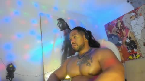 Snapshot of dimitry_muscle chatting on March 2025 03:02:02 AM dimitry kyle mucle online show from March 2025 03:02:02 AM