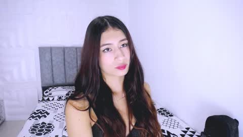 Snapshot of dina_mcry chatting on February 2025 04:05:01 PM DINA online show from February 2025 04:05:01 PM