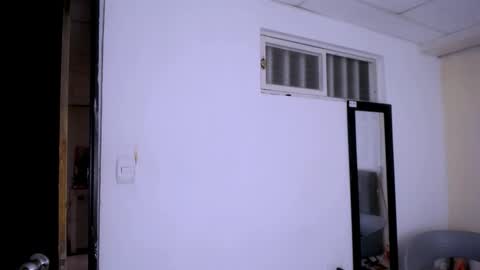 Snapshot of dina_mcry chatting on February 2026 05:34:01 PM DINA online show from February 2026 05:34:01 PM