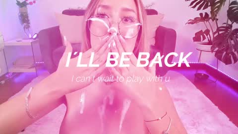 Snapshot of dina_ride chatting on December 2024 06:22:02 PM online show from December 2024 06:22:02 PM