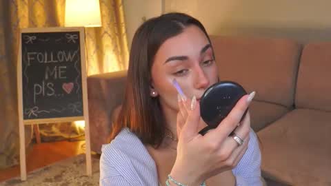 Dina and ill be glad to be here with you follow to me  online show from February 2026 09:41:01 AM