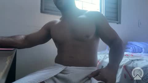 dinhoo14 online show from September 2025 05:57:02 PM