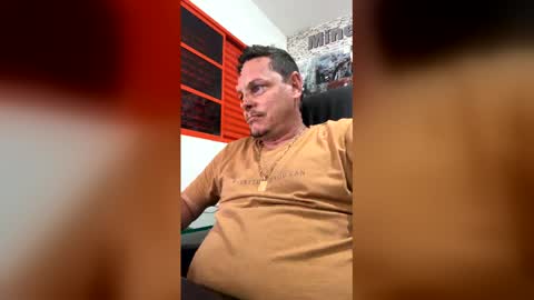 diogominer2 online show from December 2025 06:50:01 PM