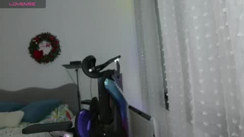 Anglica A online show from December 2025 07:33:02 PM