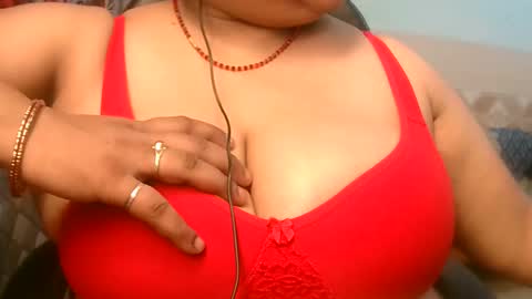 dipa2345 online show from November 2025 05:45:02 PM