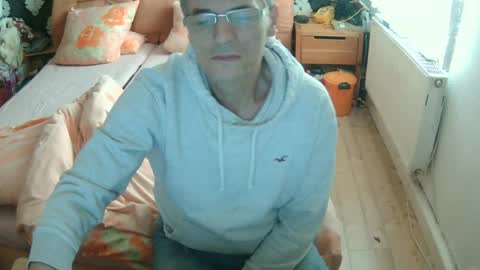 Adam Carla online show from January 2025 12:38:02 PM