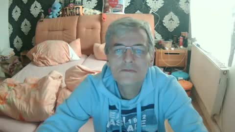 Adam Carla online show from February 2025 08:31:02 AM