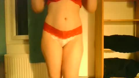 Shelly online show from October 2025 06:38:02 PM