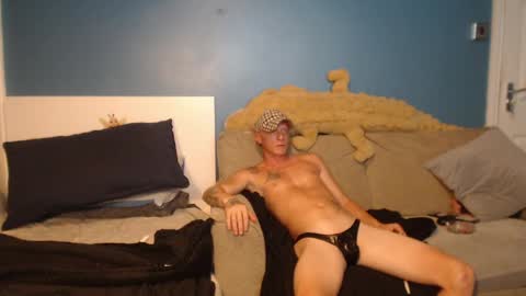 Snapshot of dirty_digler chatting on May 2026 10:59:02 PM dirty_digler online show from May 2026 10:59:02 PM