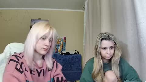 Dirty Kiss69 online show from April 2026 11:47:02 PM