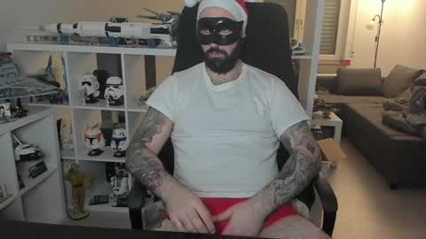 Snapshot of dirtybalws chatting on December 2024 11:41:02 PM Robert online show from December 2024 11:41:02 PM