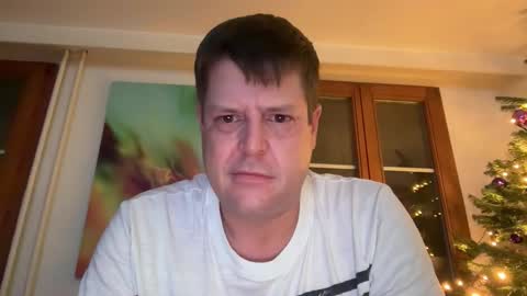 Jan online show from December 2025 04:30:01 AM