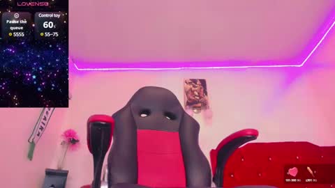 Snapshot of dirtygamesnaomy chatting on January 2025 03:09:01 AM Naomy online show from January 2025 03:09:01 AM