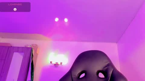 Naomy  online show from July 2026 03:21:01 AM