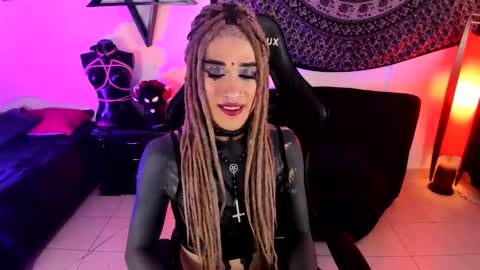 Snapshot of dirtyonix chatting on January 2026 09:39:02 PM ONIX online show from January 2026 09:39:02 PM