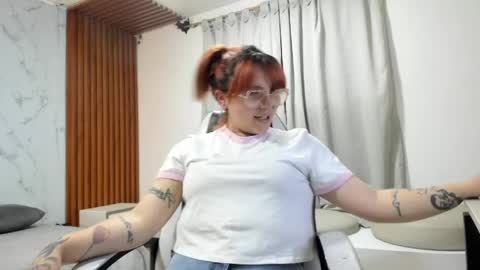 dita bundy online show from June 2026 01:07:02 AM