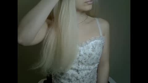 DitaMilton online show from February 2025 09:17:02 PM