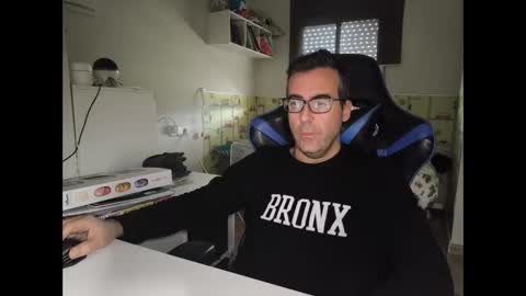 Snapshot of ditos_c chatting on January 2025 08:55:02 AM ditos_c online show from January 2025 08:55:02 AM