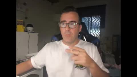 Snapshot of ditos_c chatting on October 2025 10:05:02 AM ditos_c online show from October 2025 10:05:02 AM