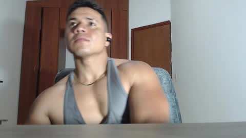 Diva Mancini online show from December 2025 01:59:02 AM