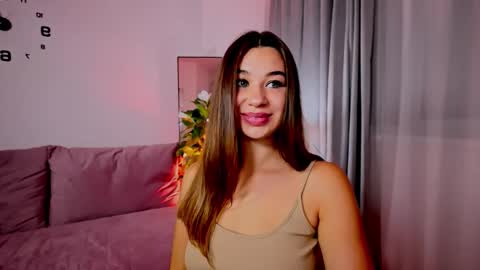 Snapshot of divetagrace chatting on October 2025 09:36:02 PM Tia online show from October 2025 09:36:02 PM