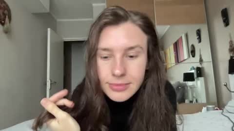 Valerie online show from February 2025 08:32:02 AM